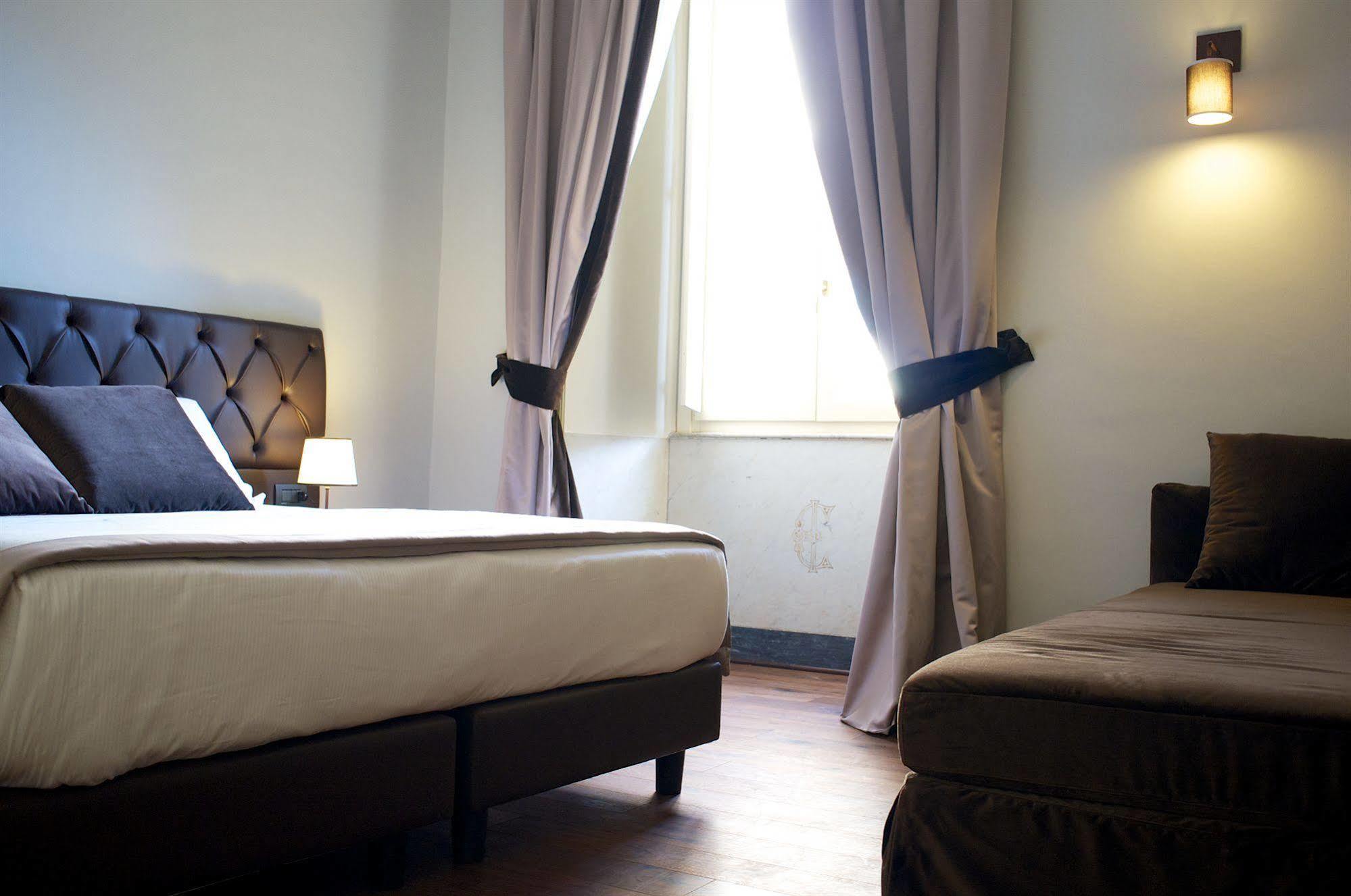 Piazza Farnese Luxury Suites Rom Exterior foto